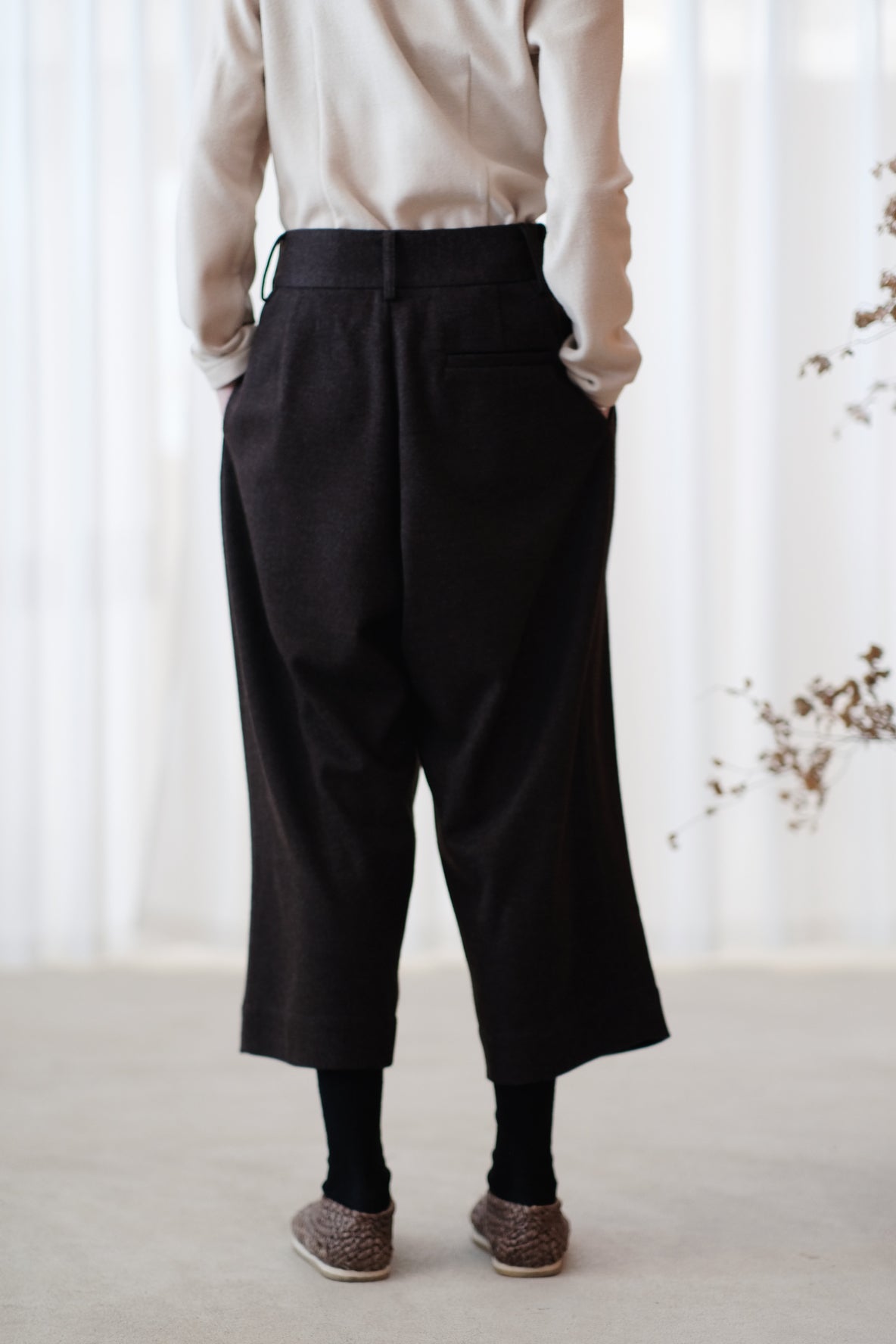 GARNET PANTS (BROWN)