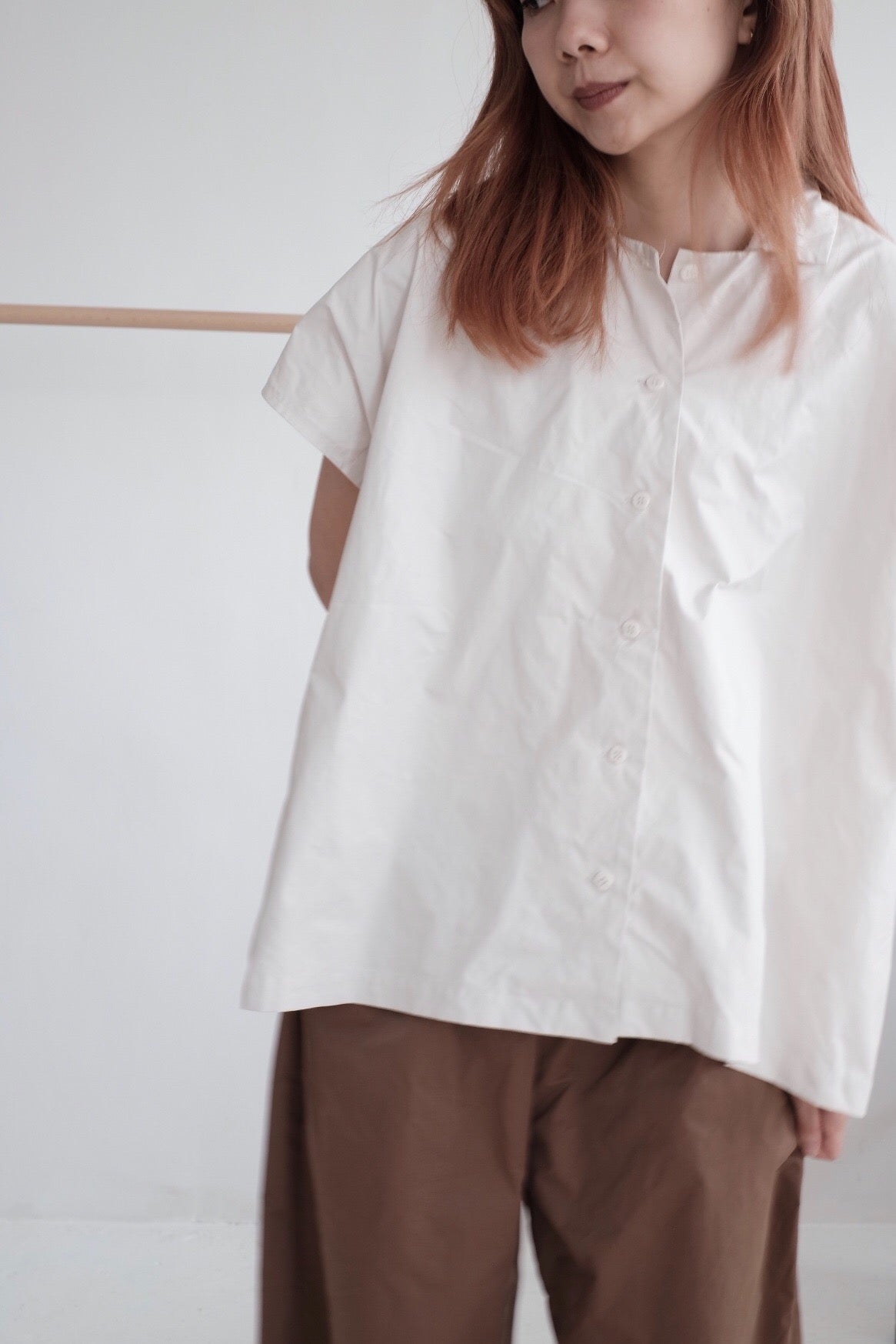 IVORY SHIRT IN SHORT SLEEVES