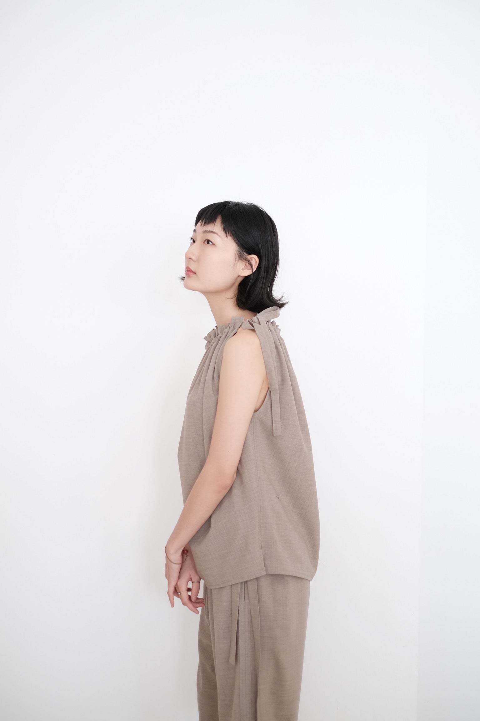 FUUKO VEST (SOFT AMBER)