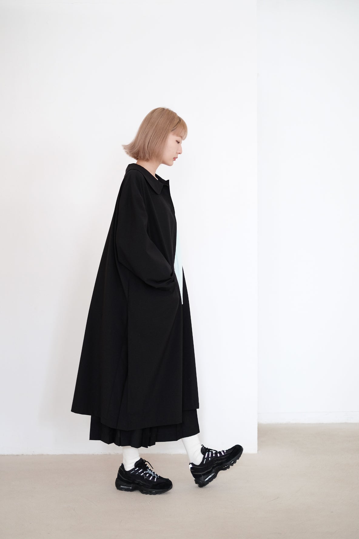 ELOWEN LONG COAT (BLACK)