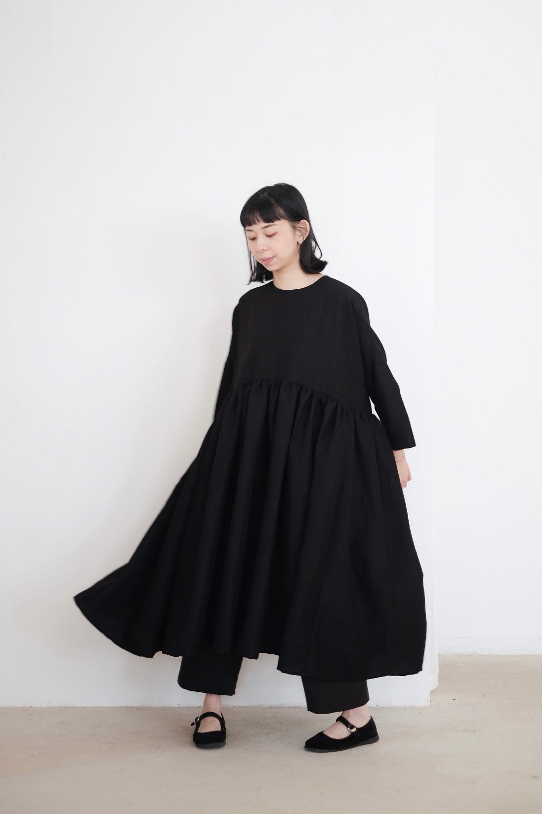 BLACK LINEN MIA DRESS