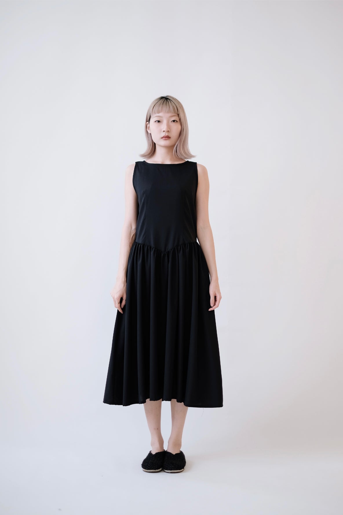 SUTTON DRESS (BLACK)