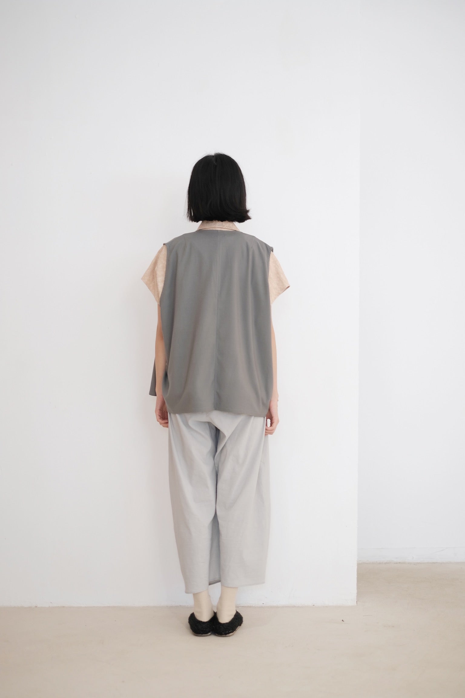 GREY EVERLY VEST (LIMITED EDITION）