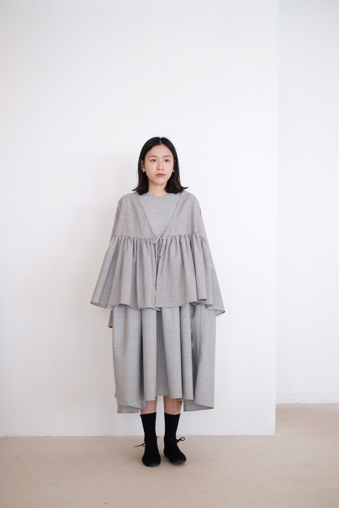 KĒKI LAYER BLOUSES IN GREY