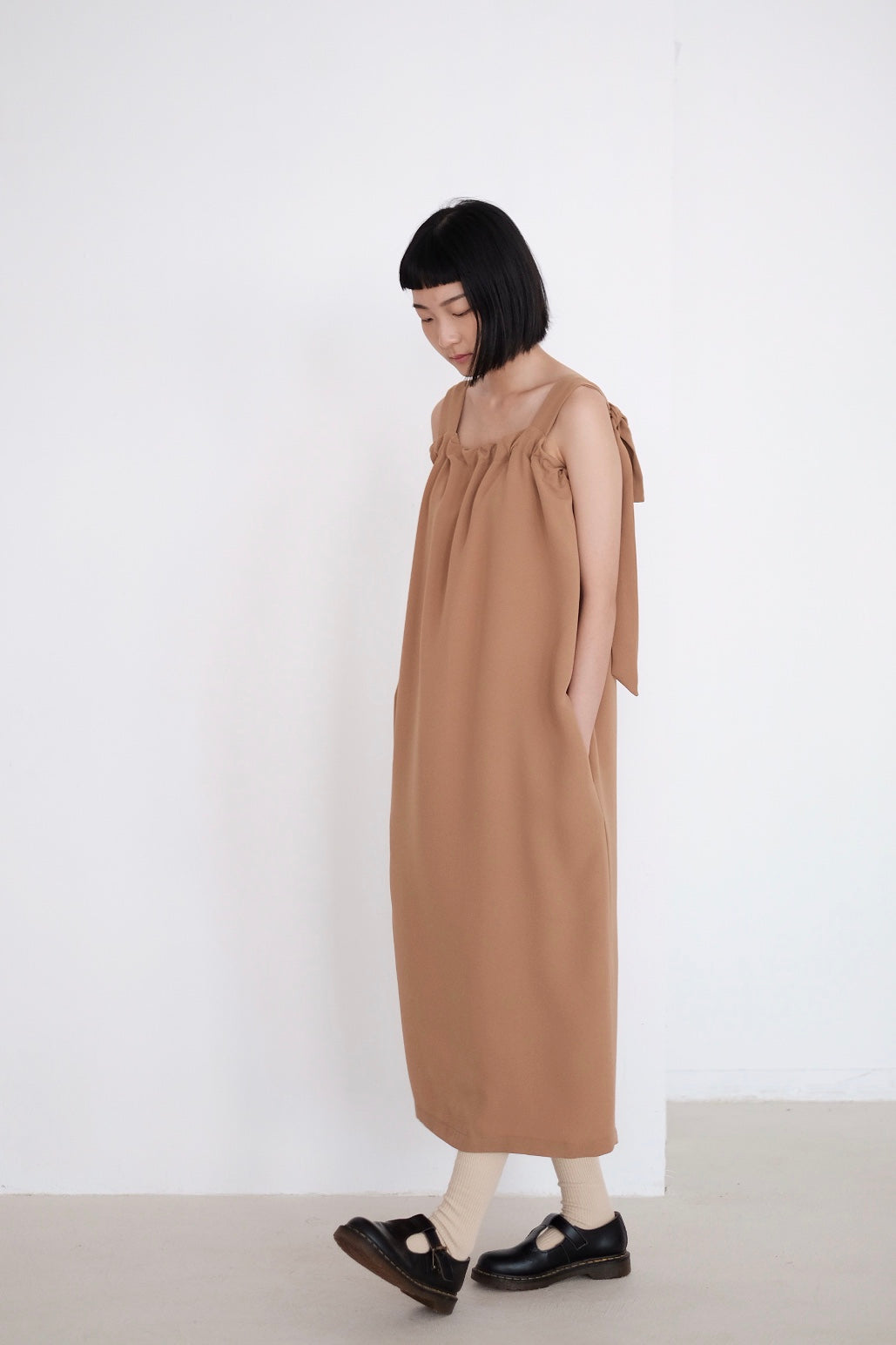 ARIANNA DRESS (CAMEL)