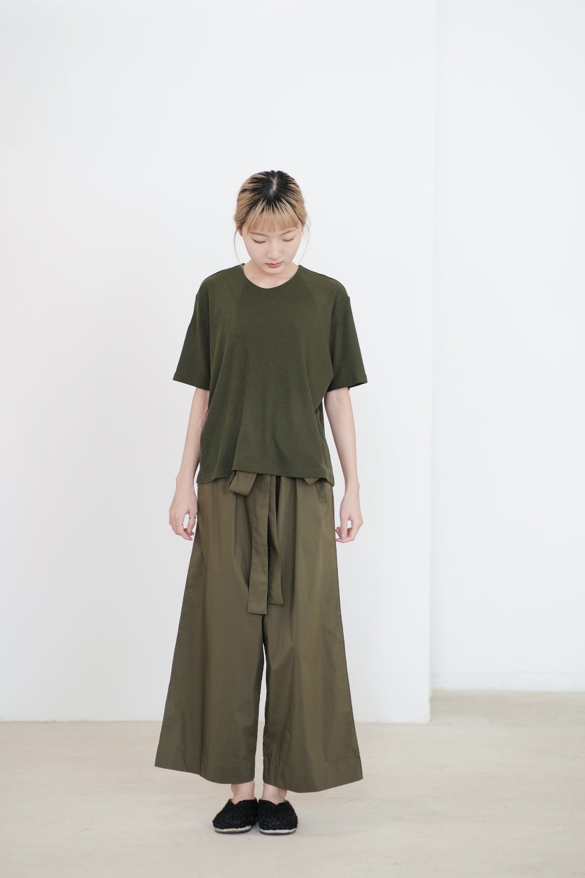 GAVINA RIBBION PANTS (OLIVE)