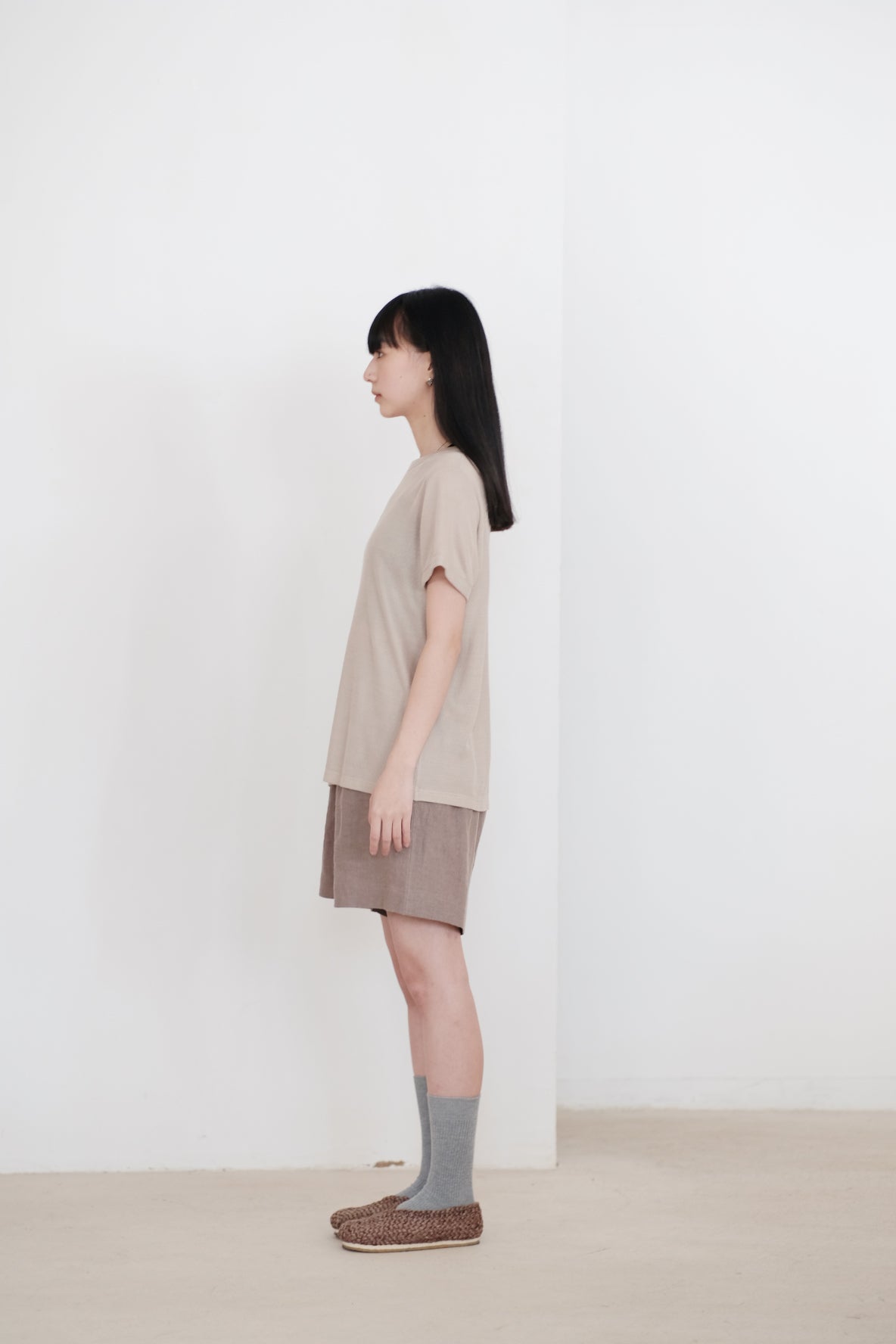 RITA TEE (BEIGE)