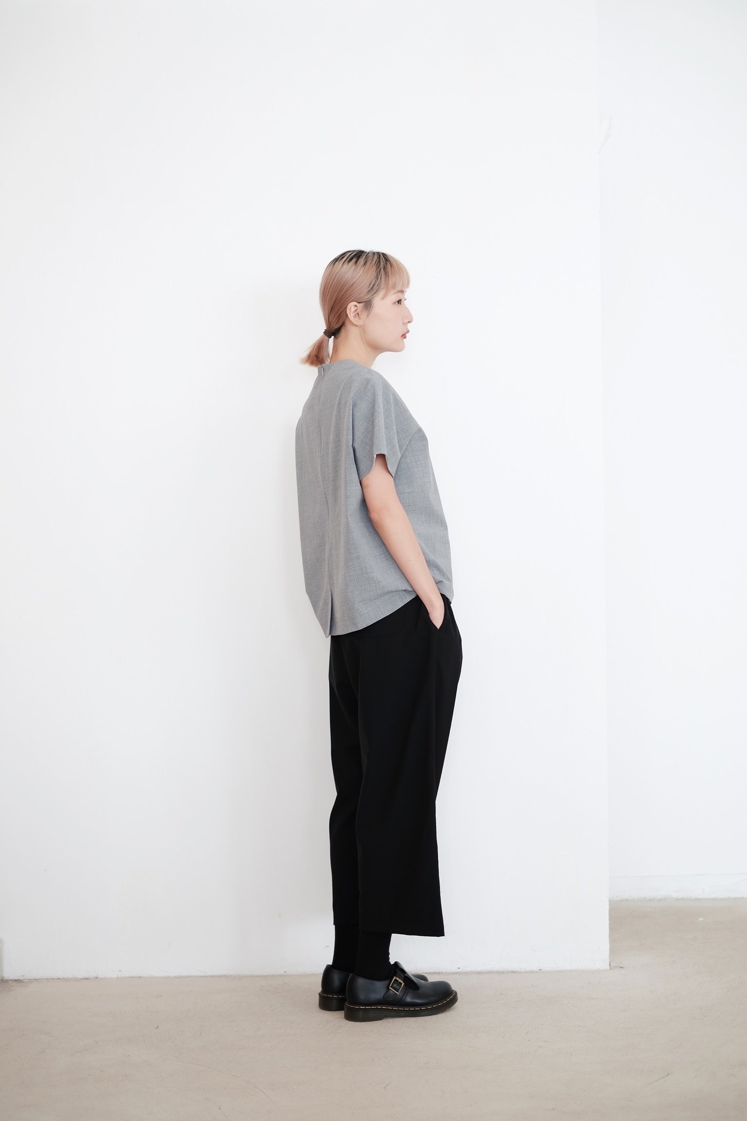 GRANDMA PANTS IN WOOL (BLACK)