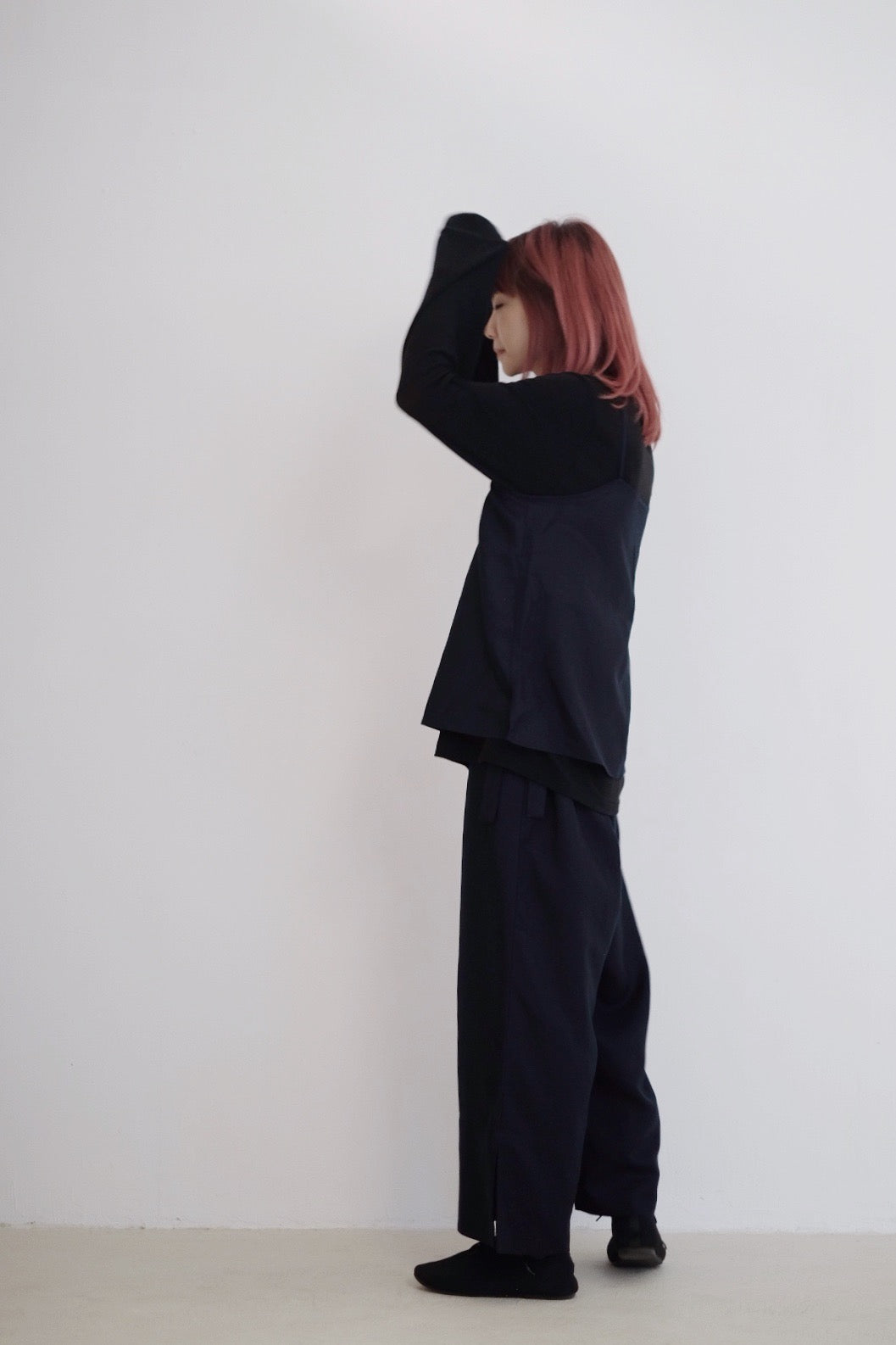 OI TROUSERS WITH DRAWSTRING (NAVY)