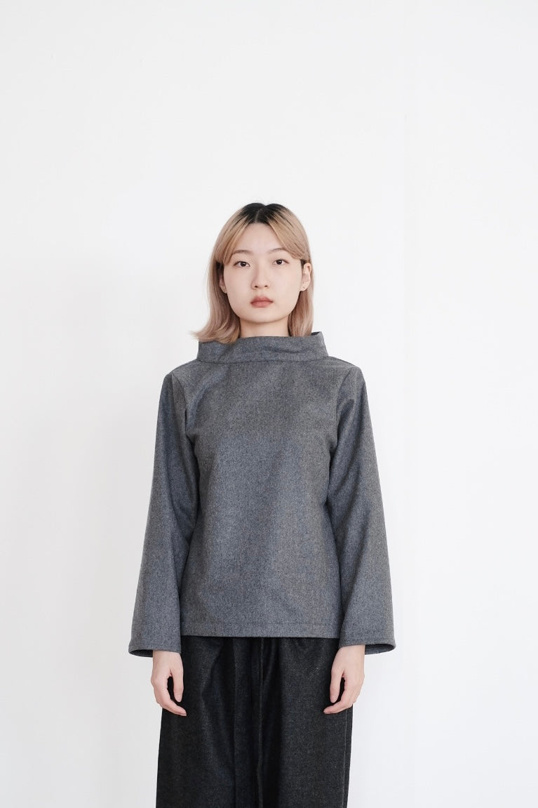 HAILEY TOP WITH LONG SLEEVES (GREY)