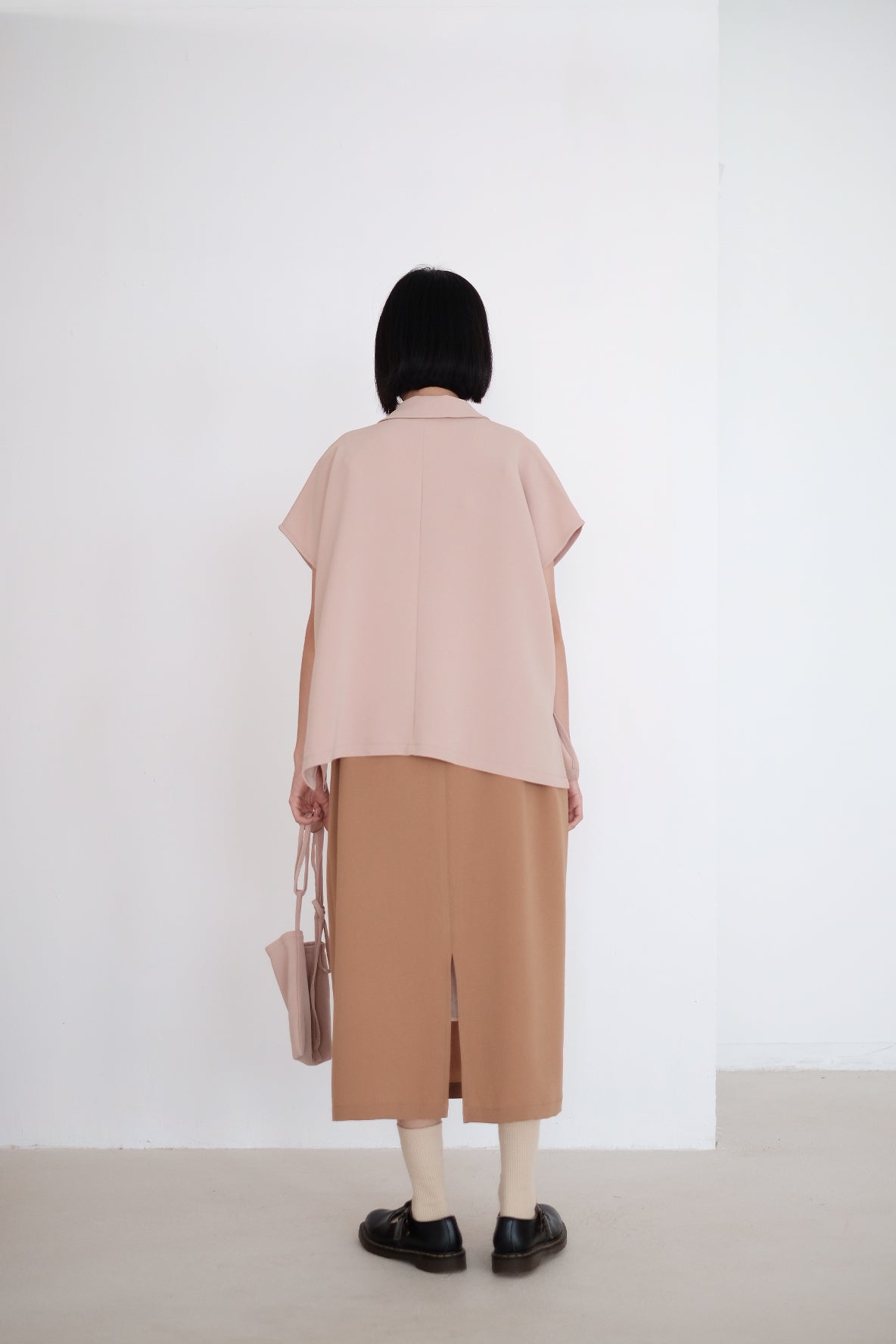 LAYLA BOX BLOUSE (NUDE PINK)