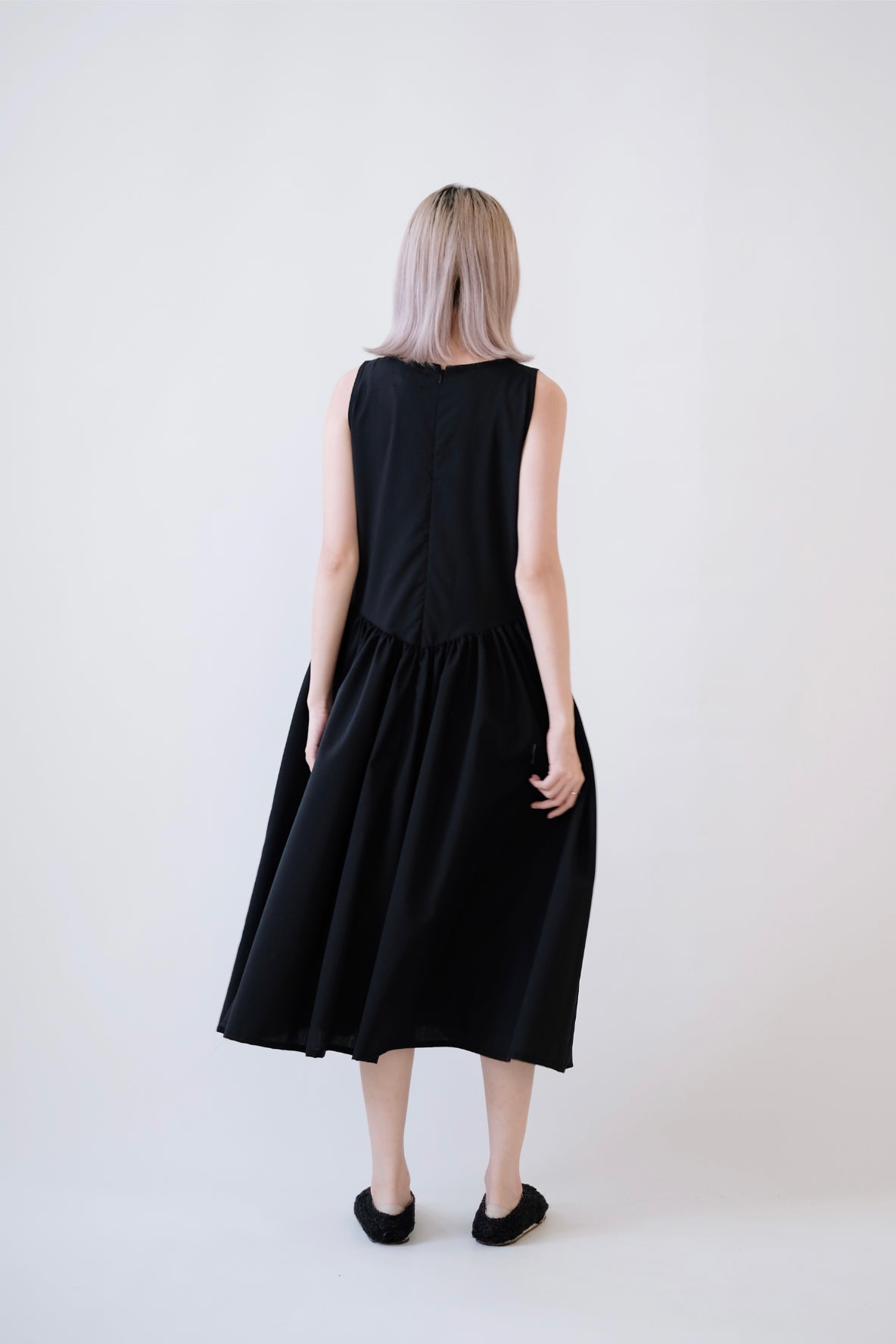 SUTTON DRESS (BLACK)