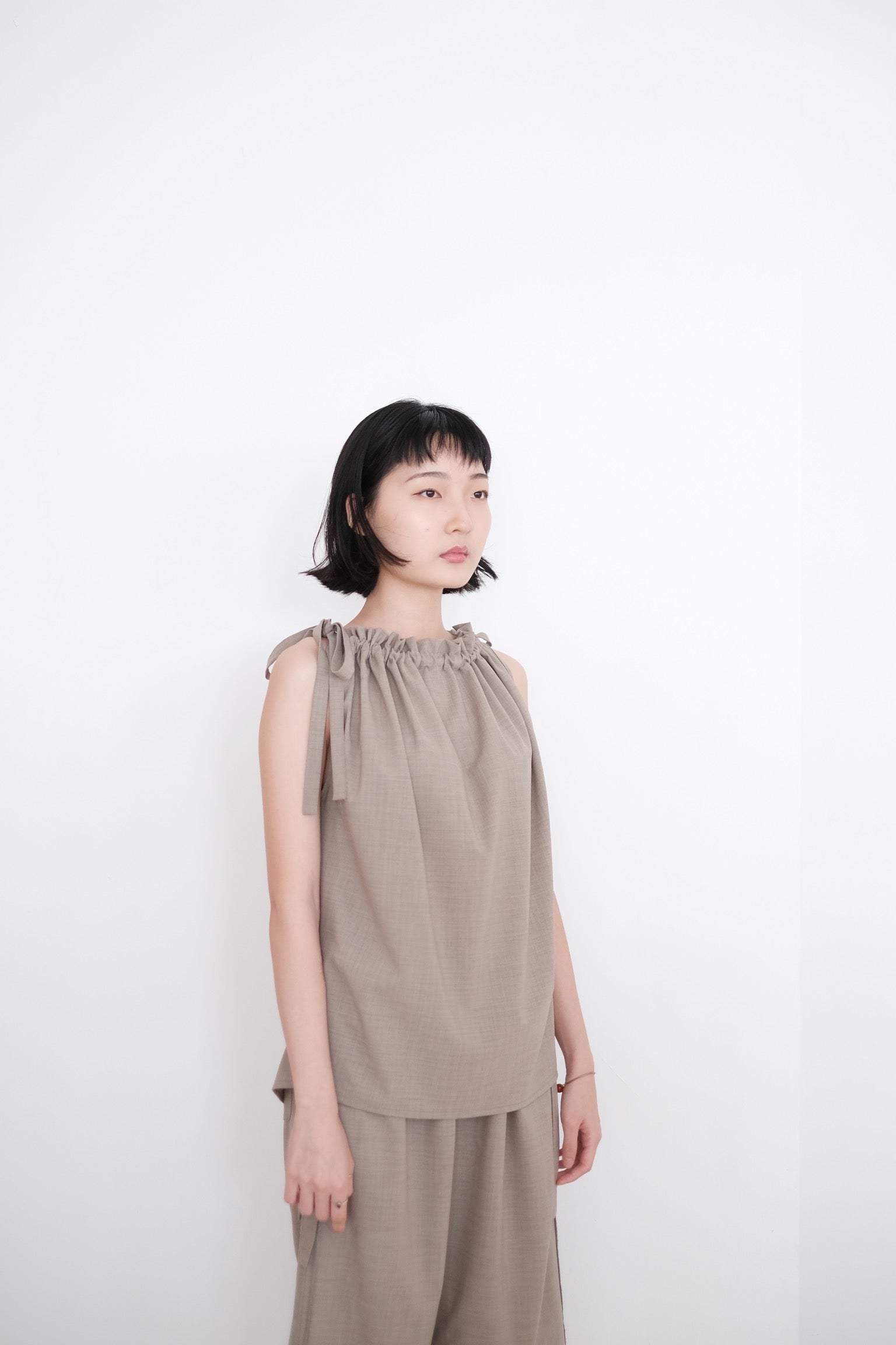 FUUKO VEST (SOFT AMBER)