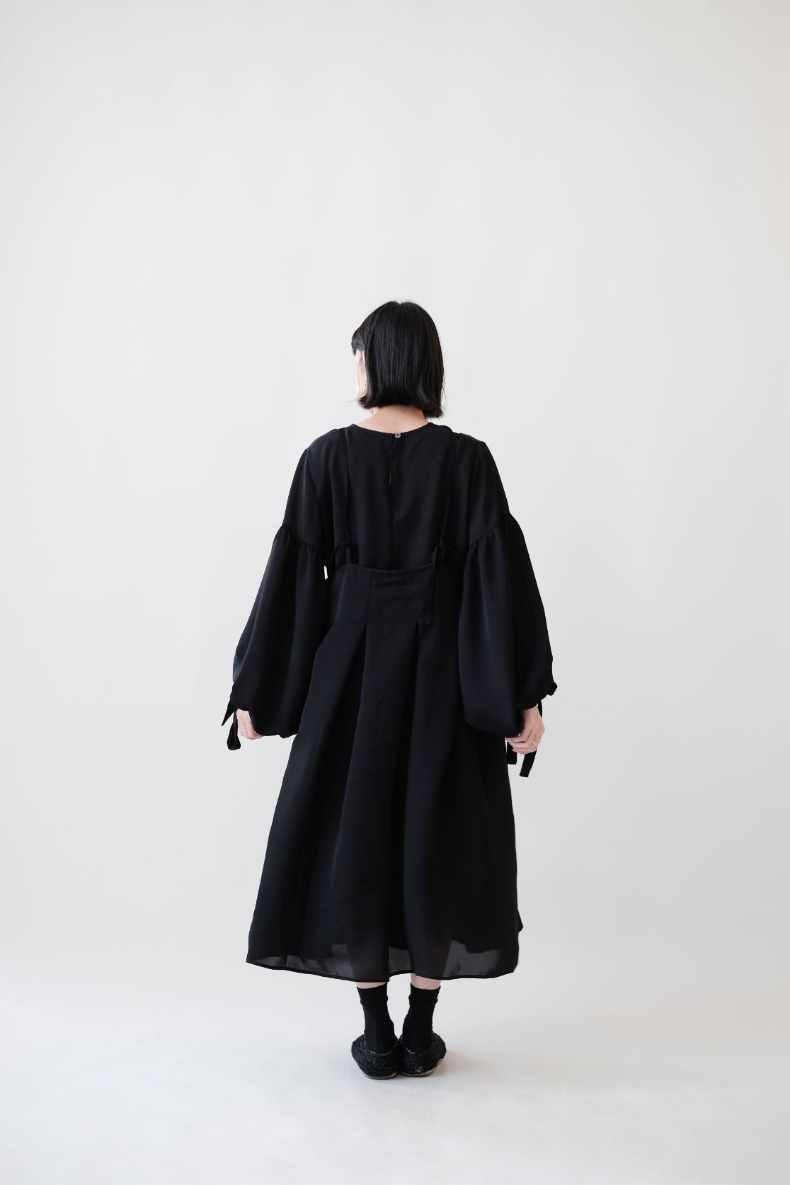 JONA (BLACK)