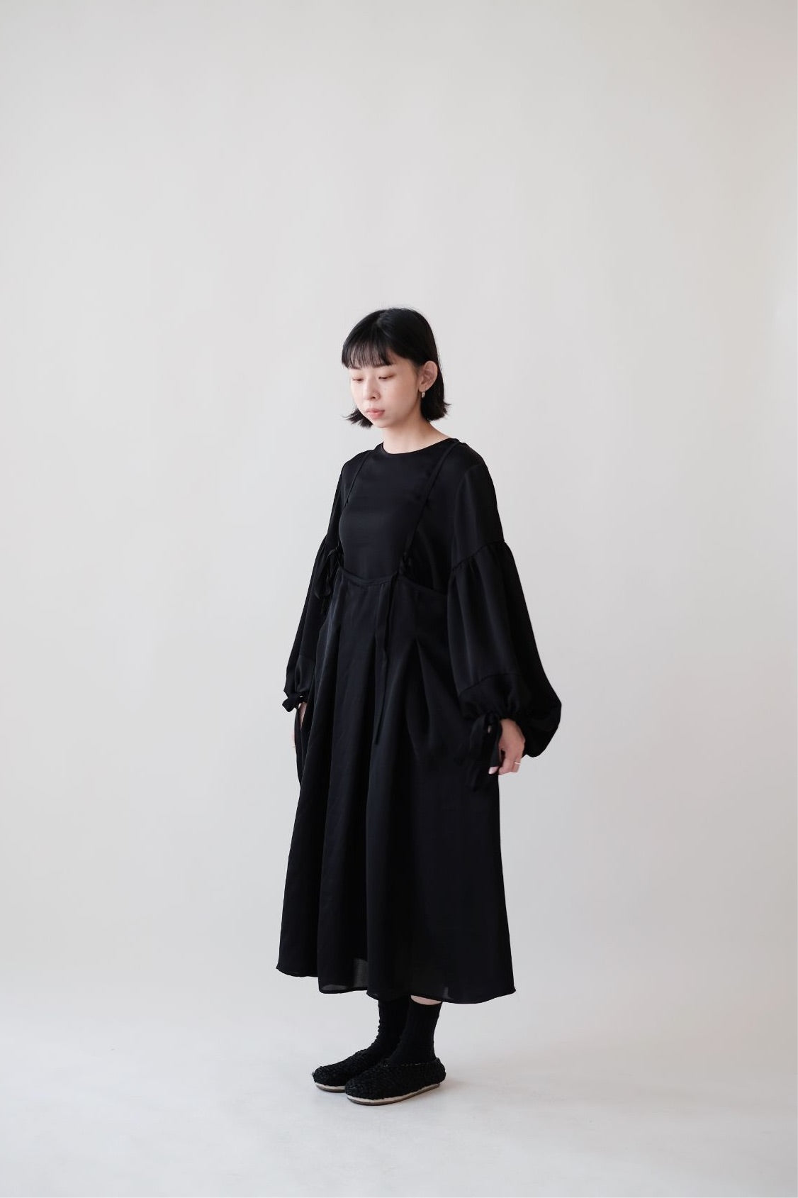 JONA (BLACK)