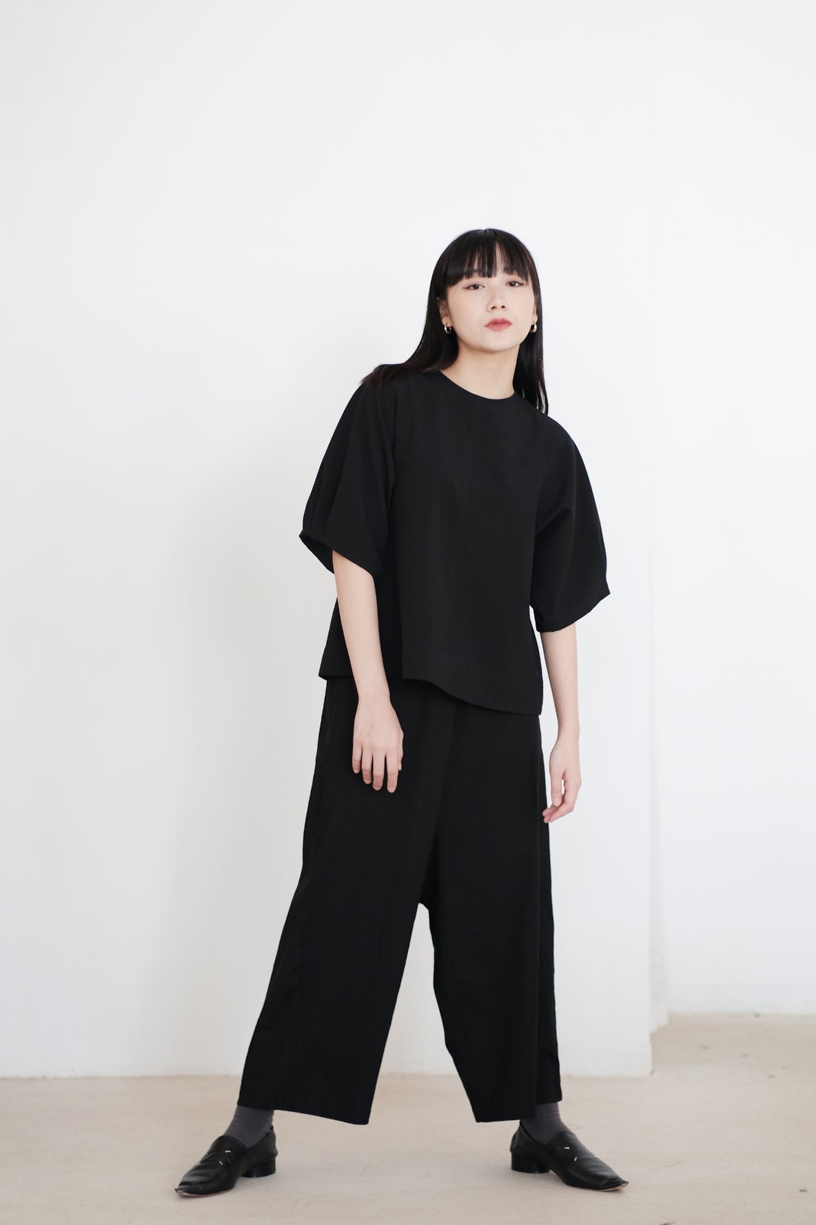 HARPER BAGGY PANTS (BLACK)