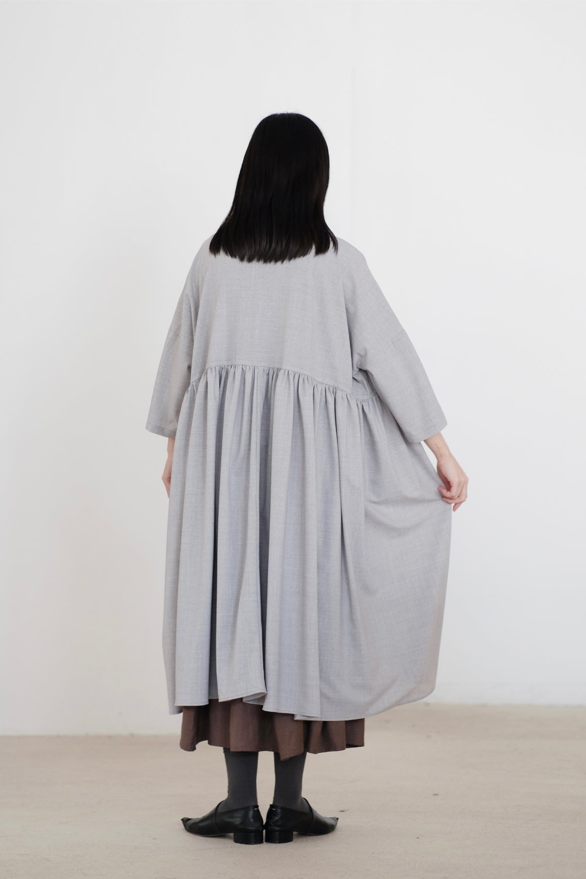 MIA DRESS IN GREY