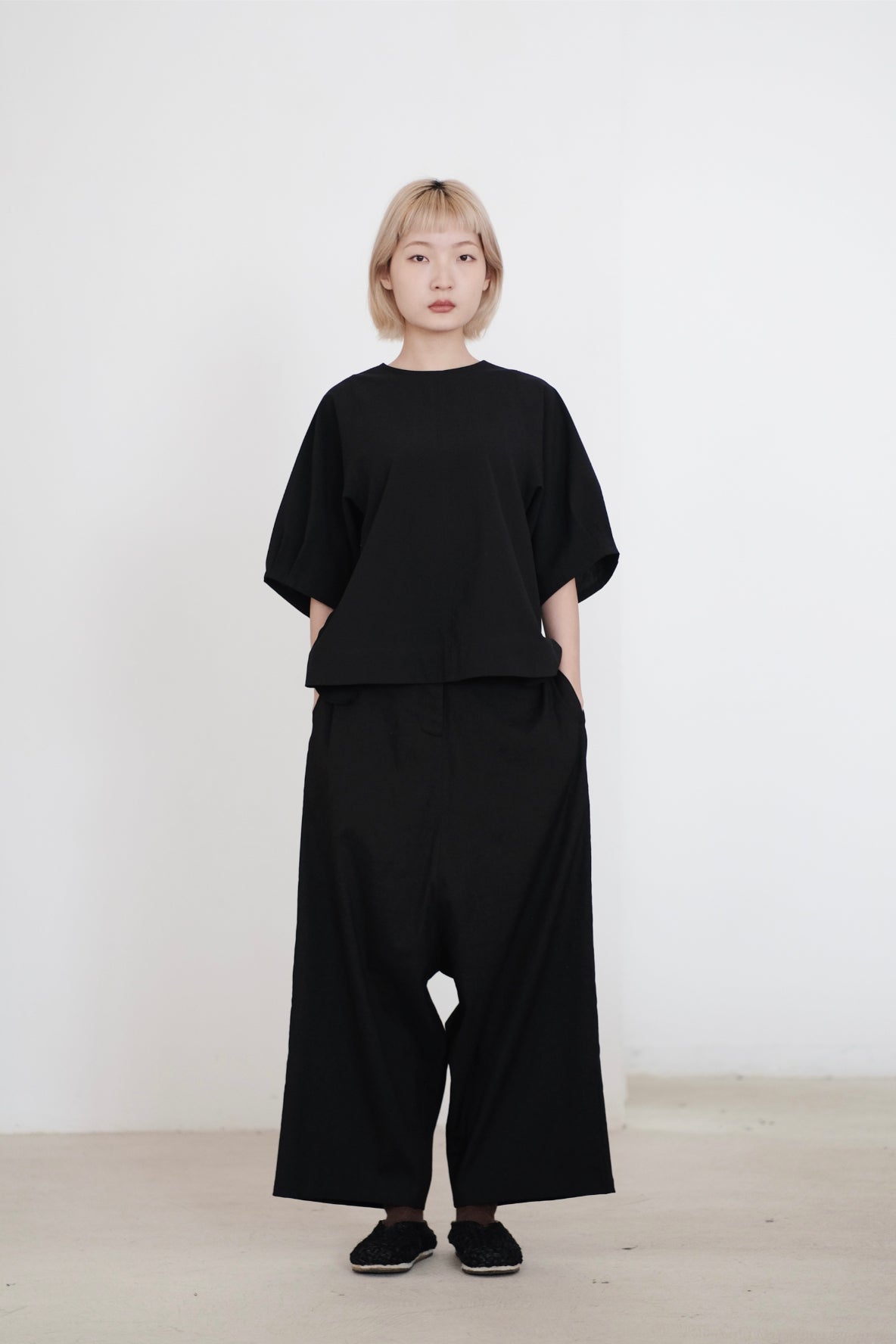 EICHI TOP (BLACK)