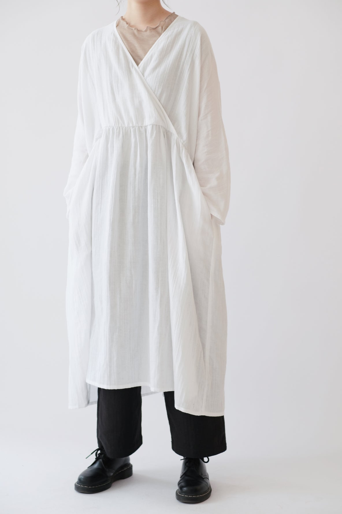 KIOSHI DRESS (WHITE)