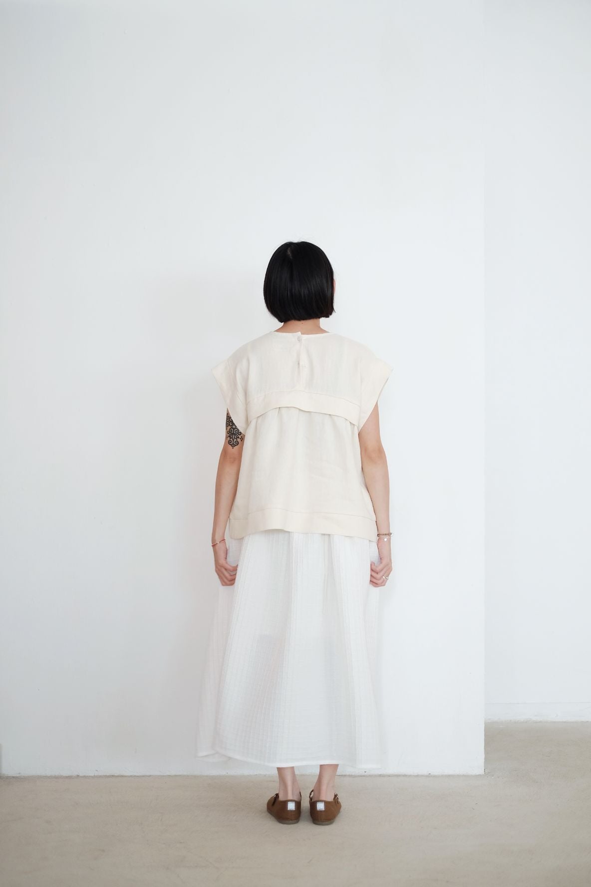 ALANA LINEN TOP (CREAM)