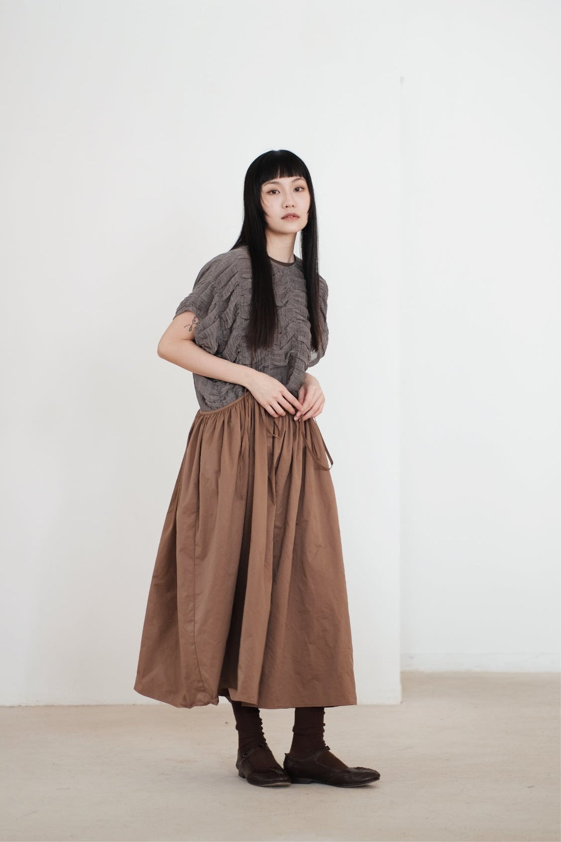 THE LUNA DRESS (BROWN)