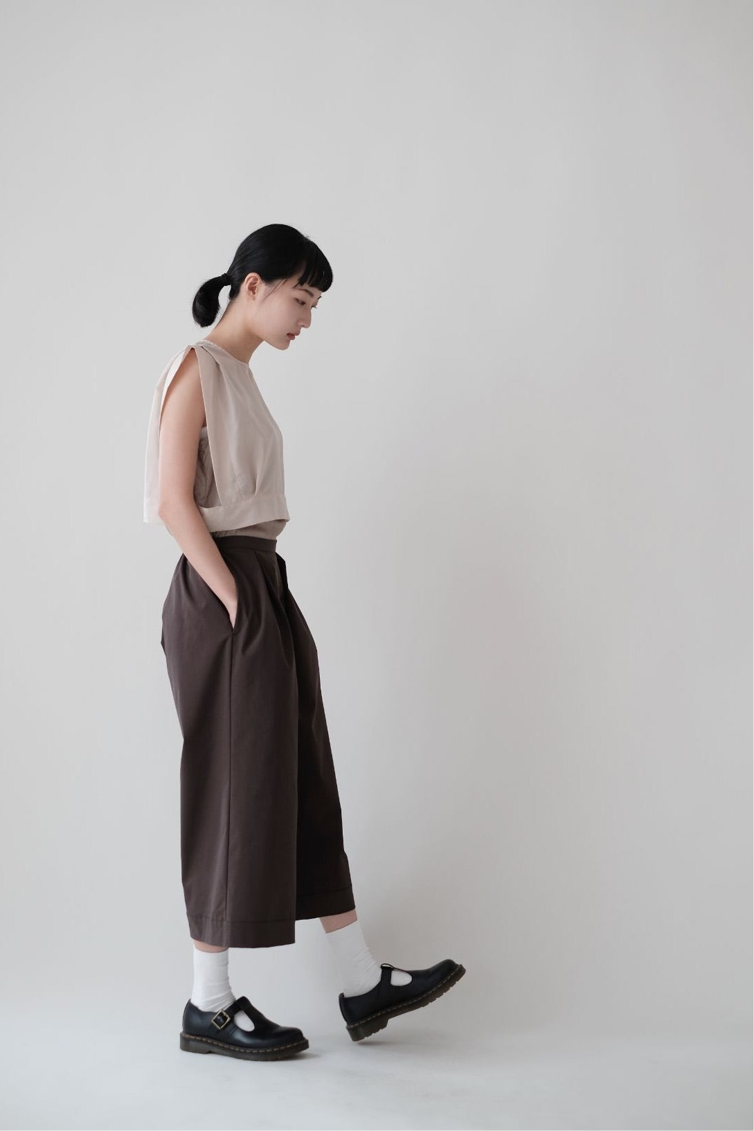 AILISEU WIDE PANTS (BROWN)