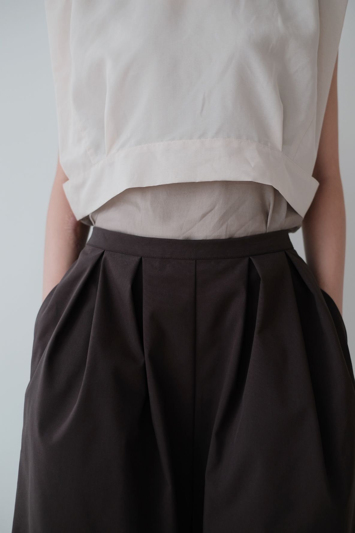 AILISEU WIDE PANTS (BROWN)