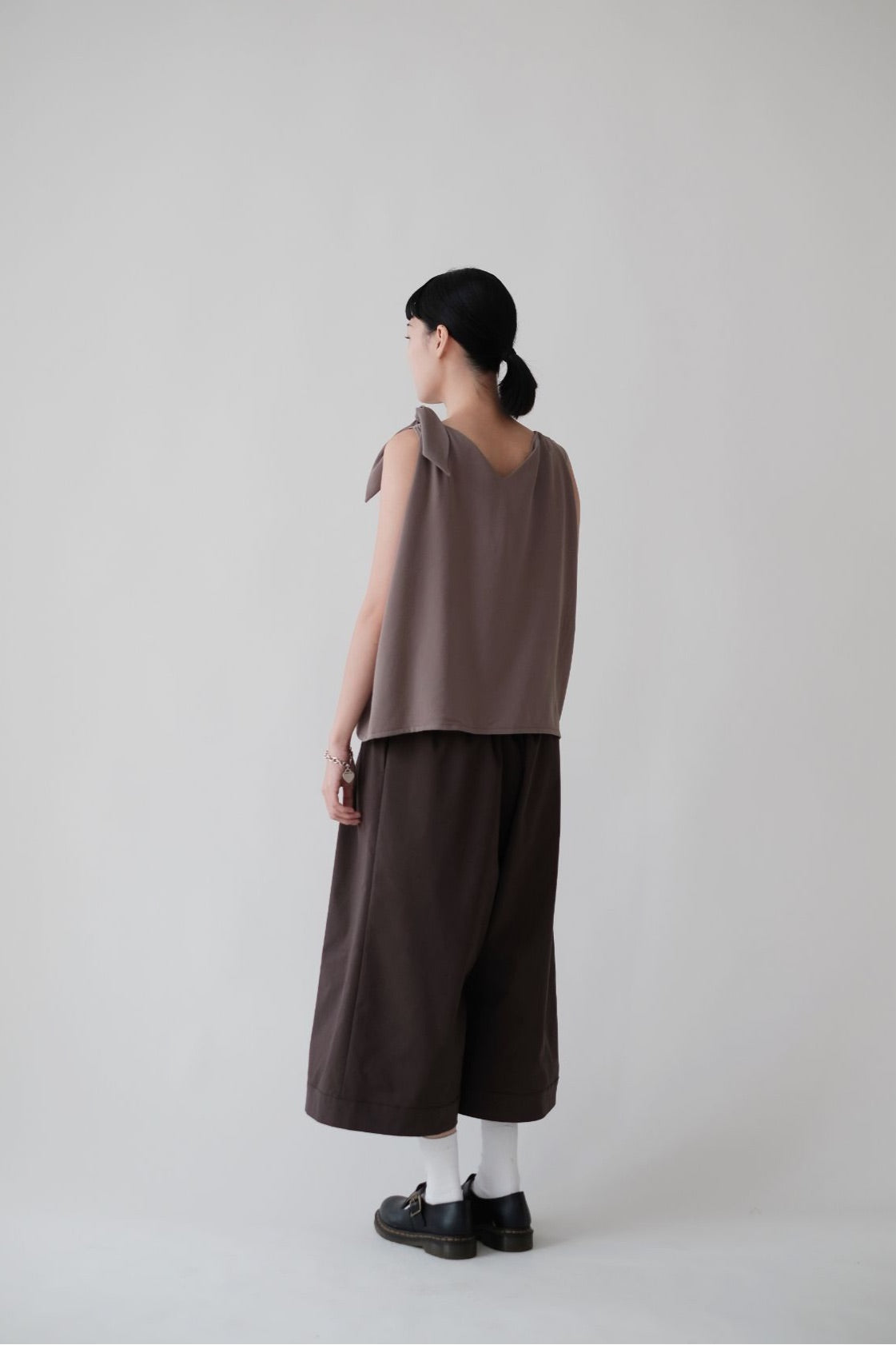 AILISEU WIDE PANTS (BROWN)