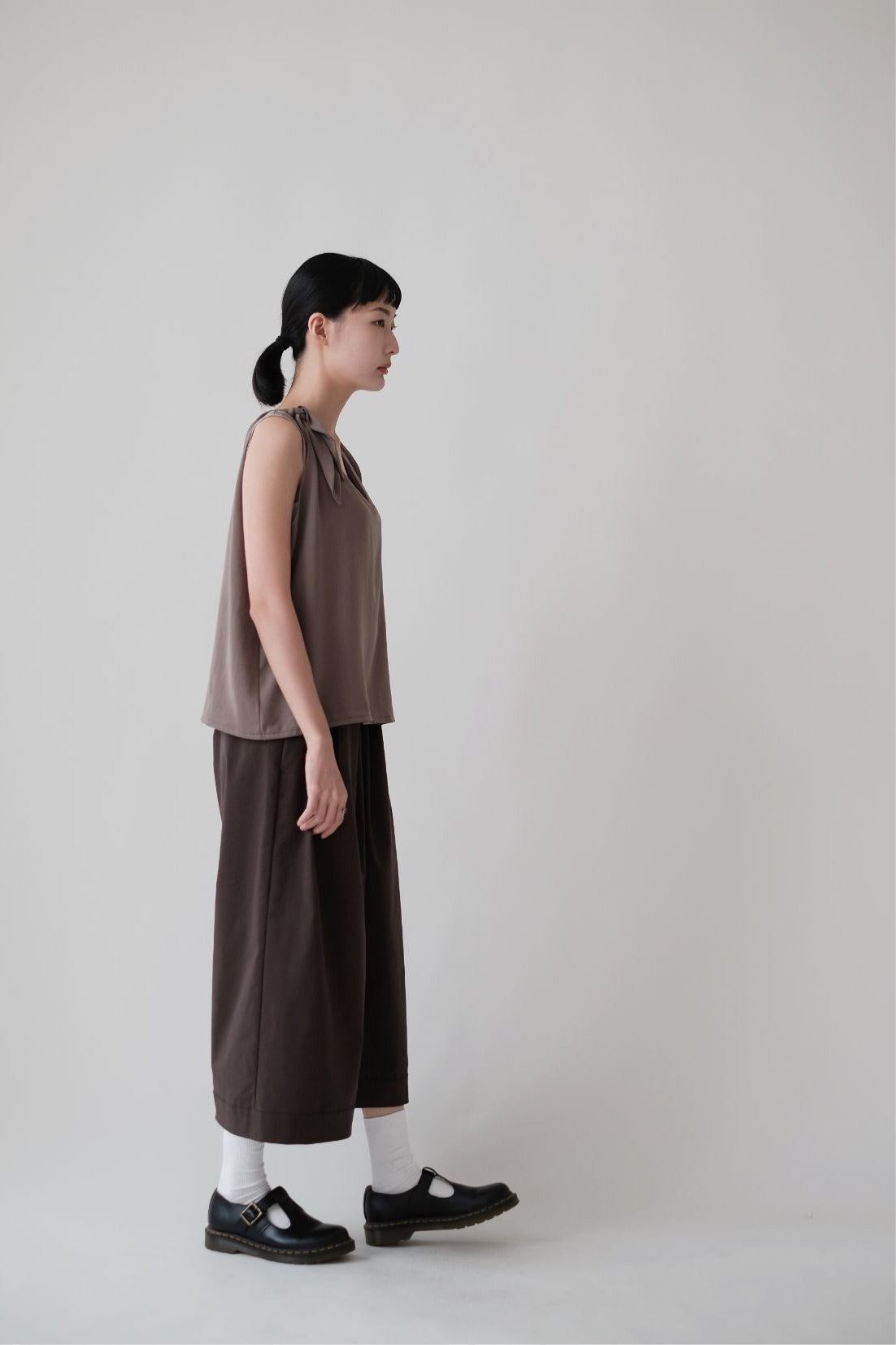 AILISEU WIDE PANTS (BROWN)