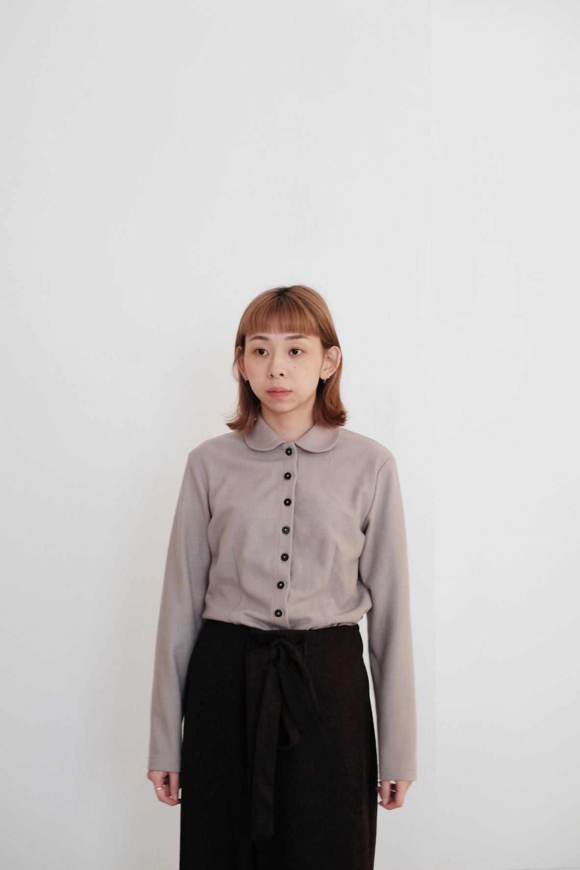 SPENSER BLOUSE (WARM GREY)