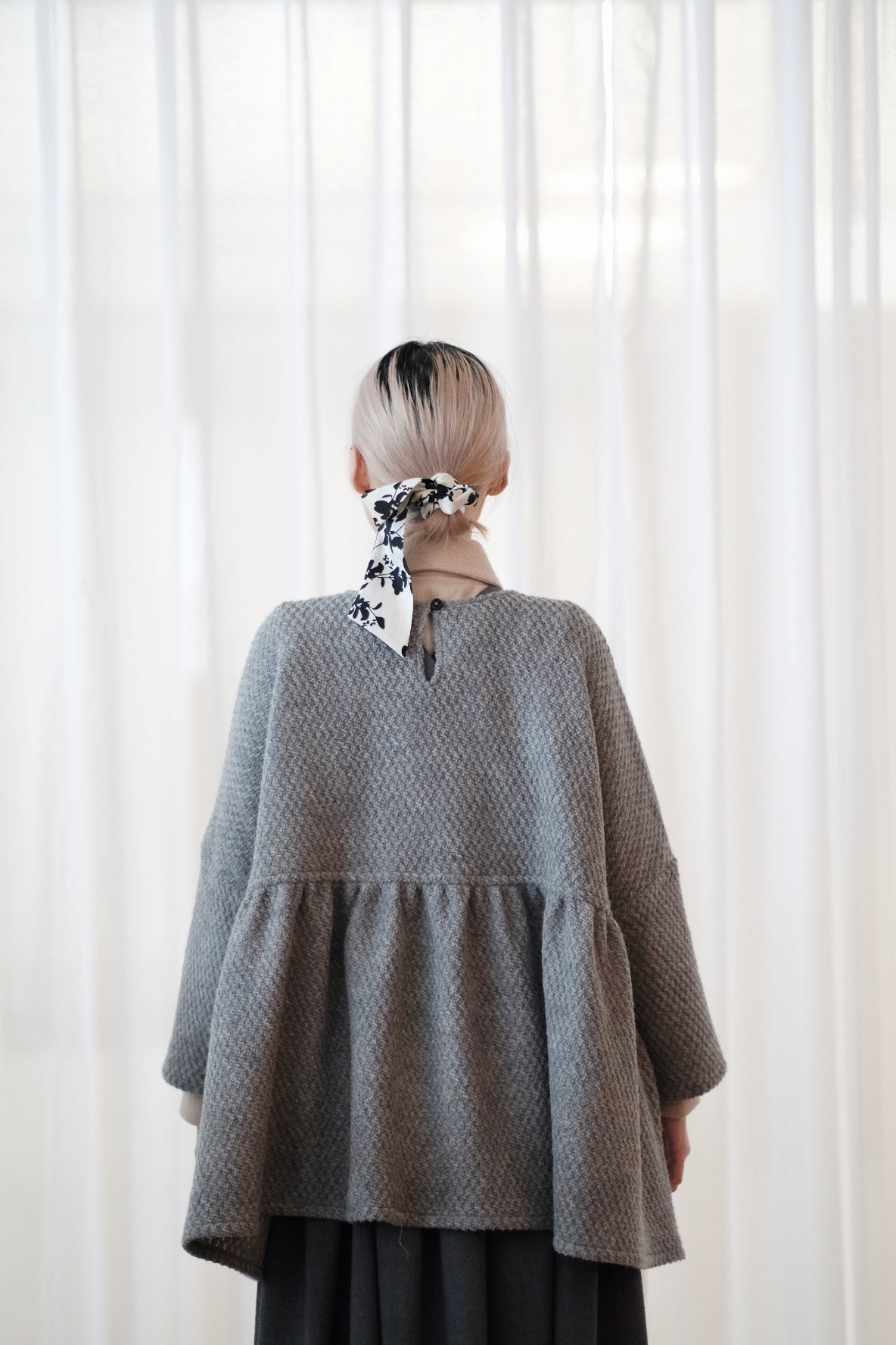 MAEVE BLOUSE (GREY)