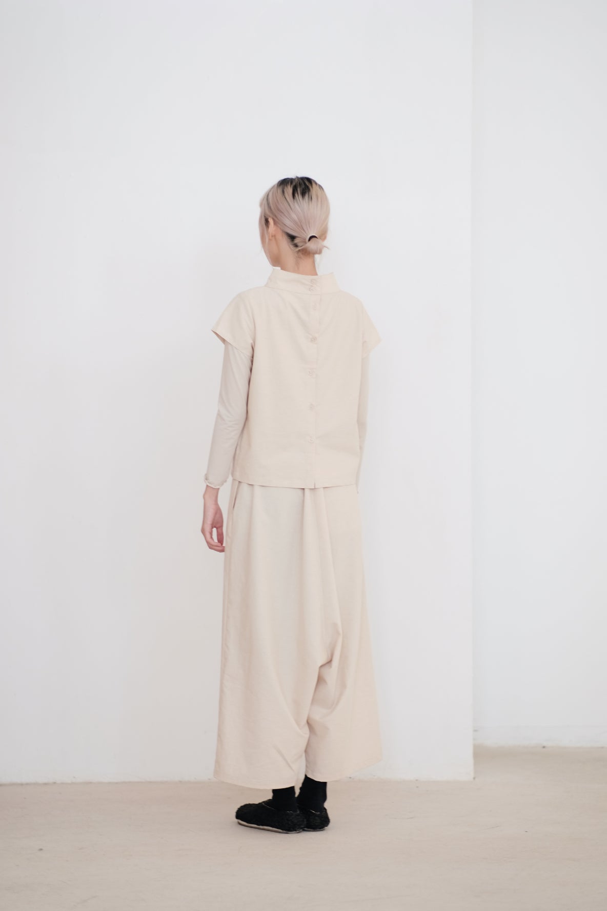 HARPER BAGGY PANTS (BEIGE)