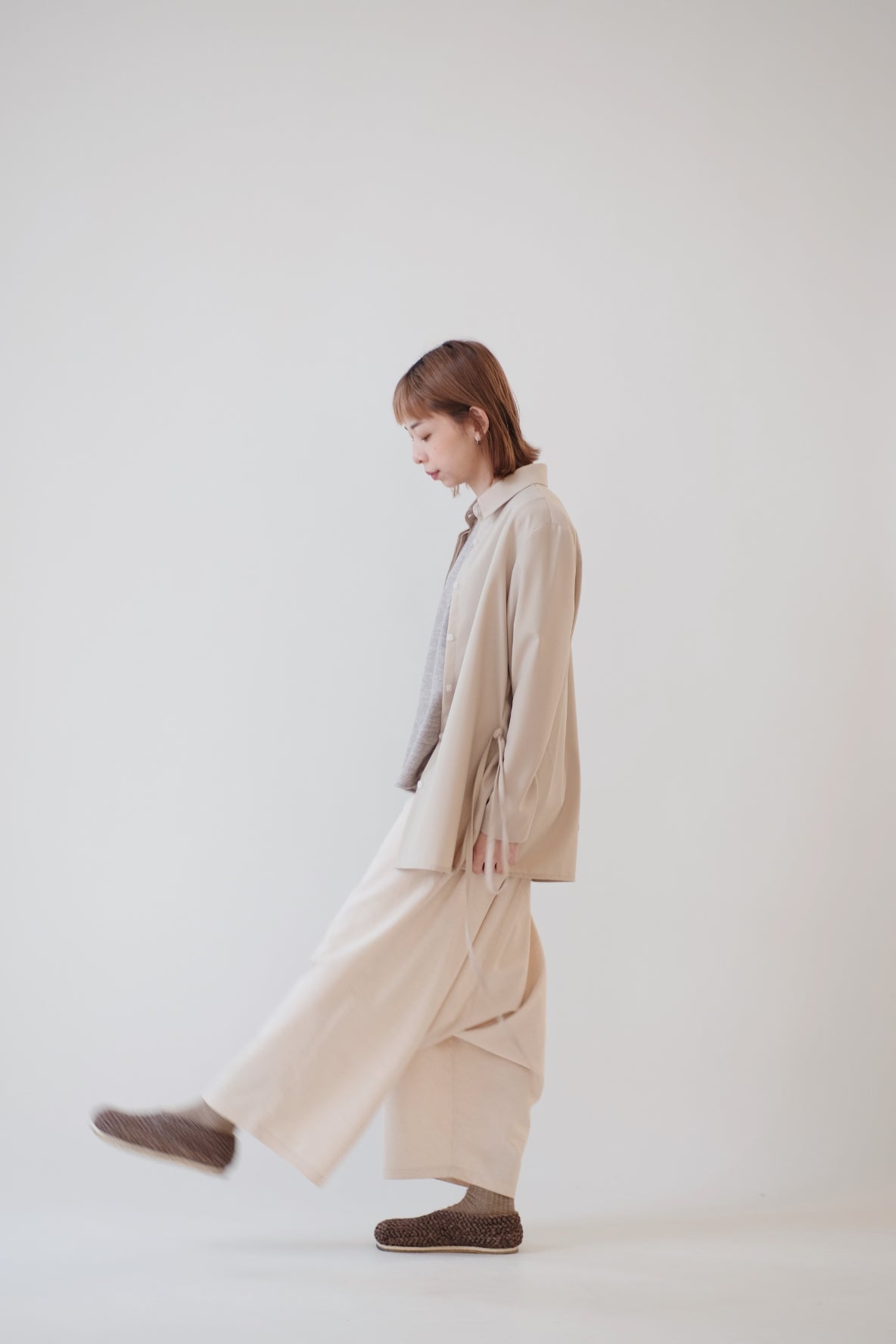 HARPER BAGGY PANTS (BEIGE)