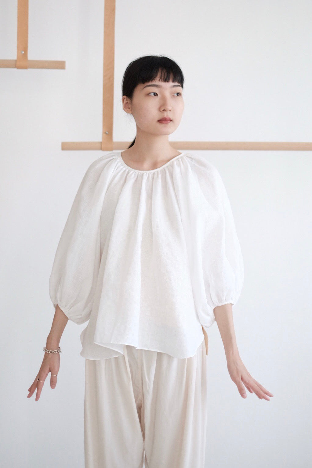 HELLO MY BEAUTIFUL BUBBLE LINEN BLOUSE