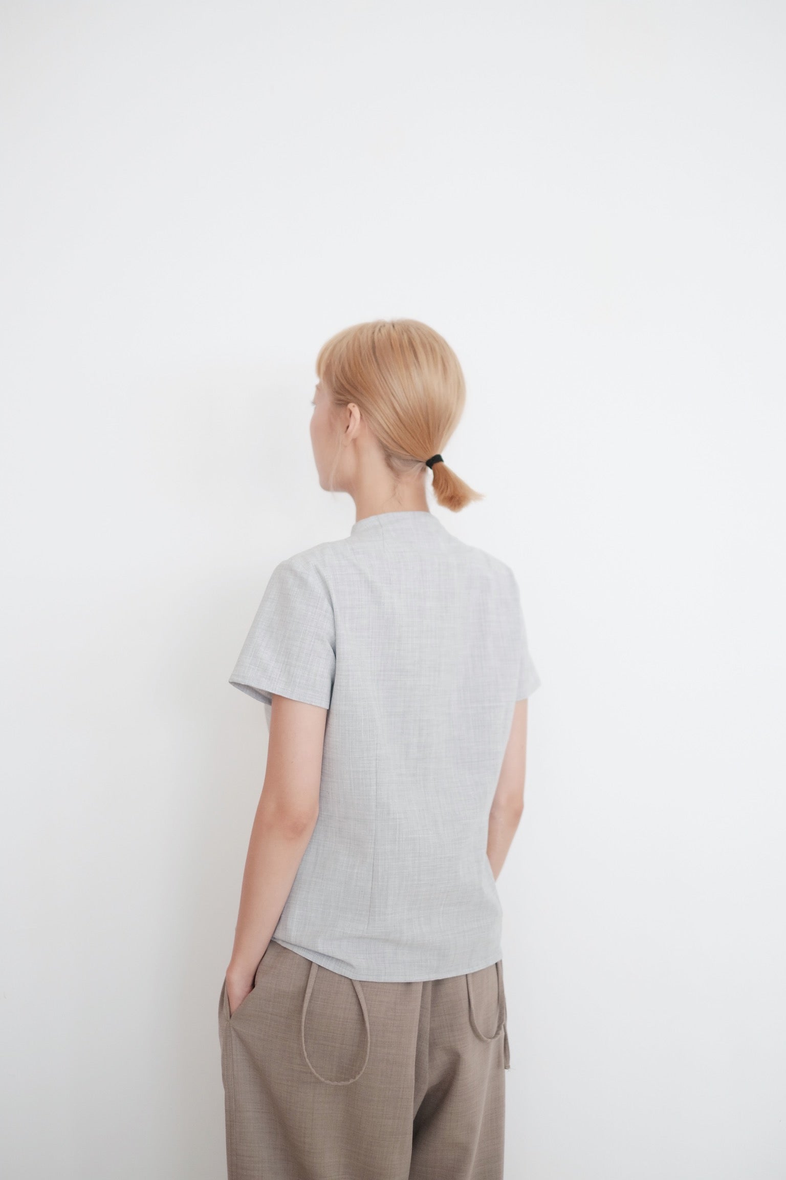 AIKO’s SLIM TOP (GREY)