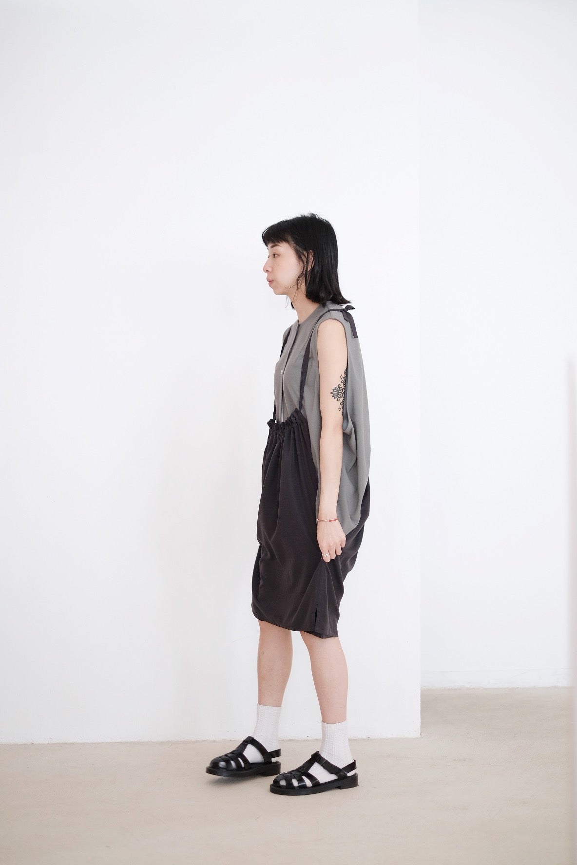 FUUKO VEST (GREY)