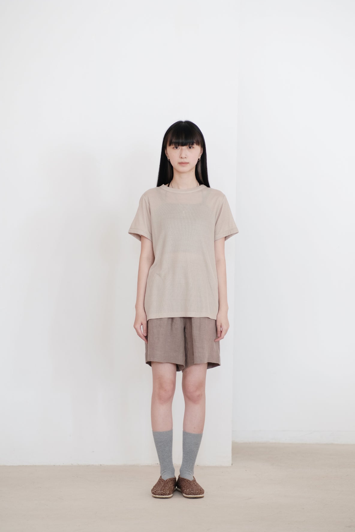 RITA TEE (BEIGE)