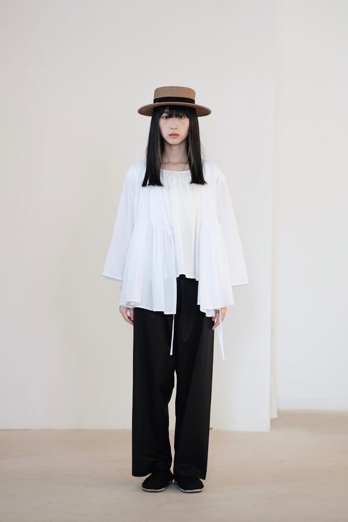 KĒKI LAYER BLOUSES WITH STRAPPING (WHITE)