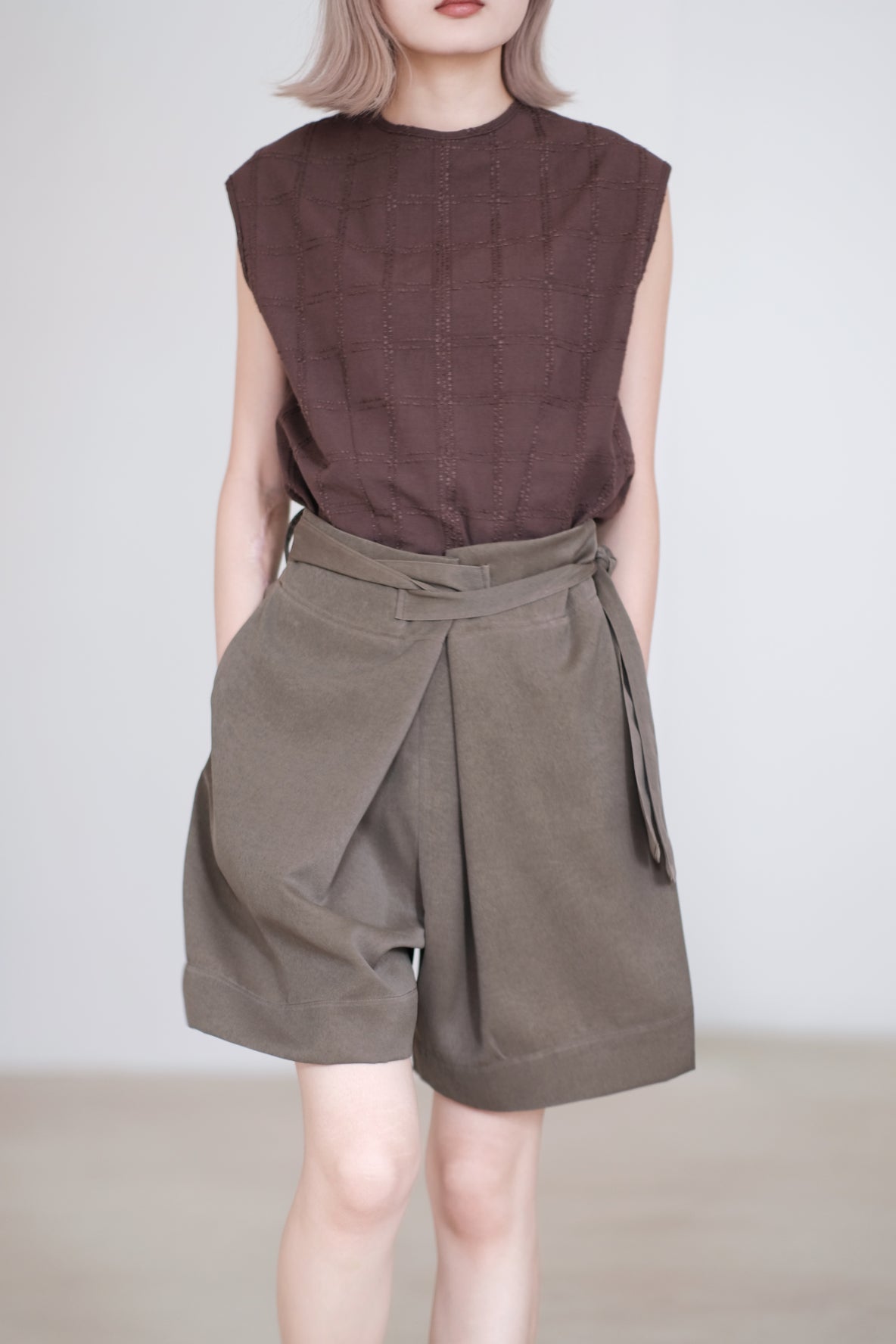 GARNET SHORTS (OLIVE)