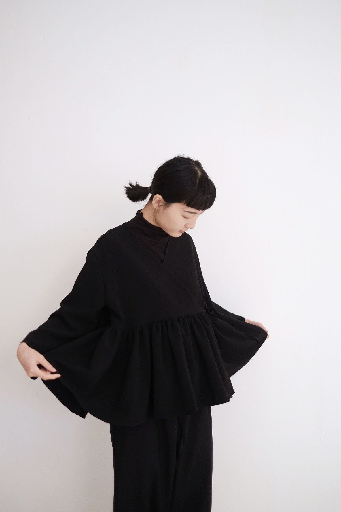 KĒKI LAYER BLOUSES WITH STRAPPING (BLACK) PRE-ORDER