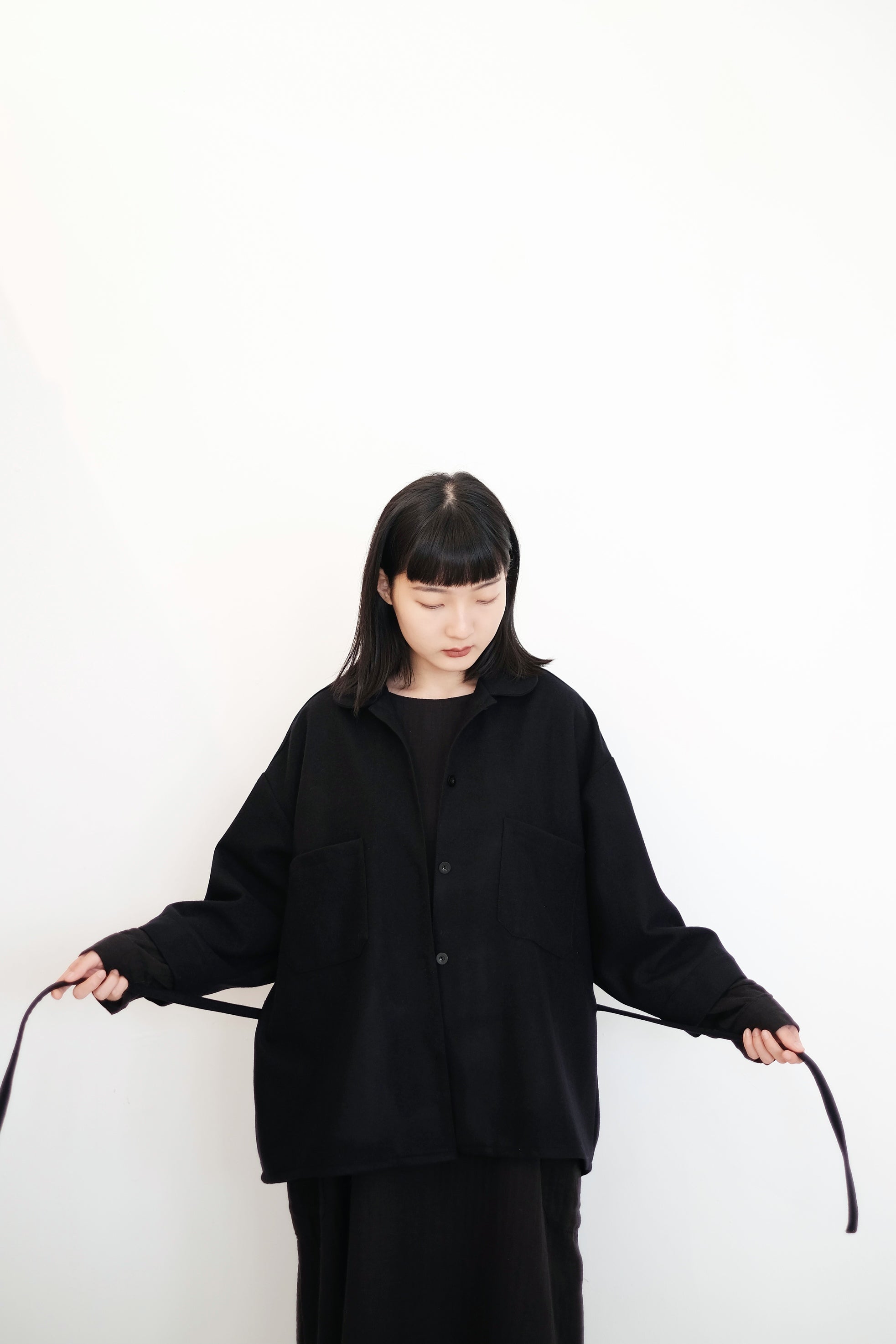 MELLOW OVERSIZED BLOUSE (BLACK)