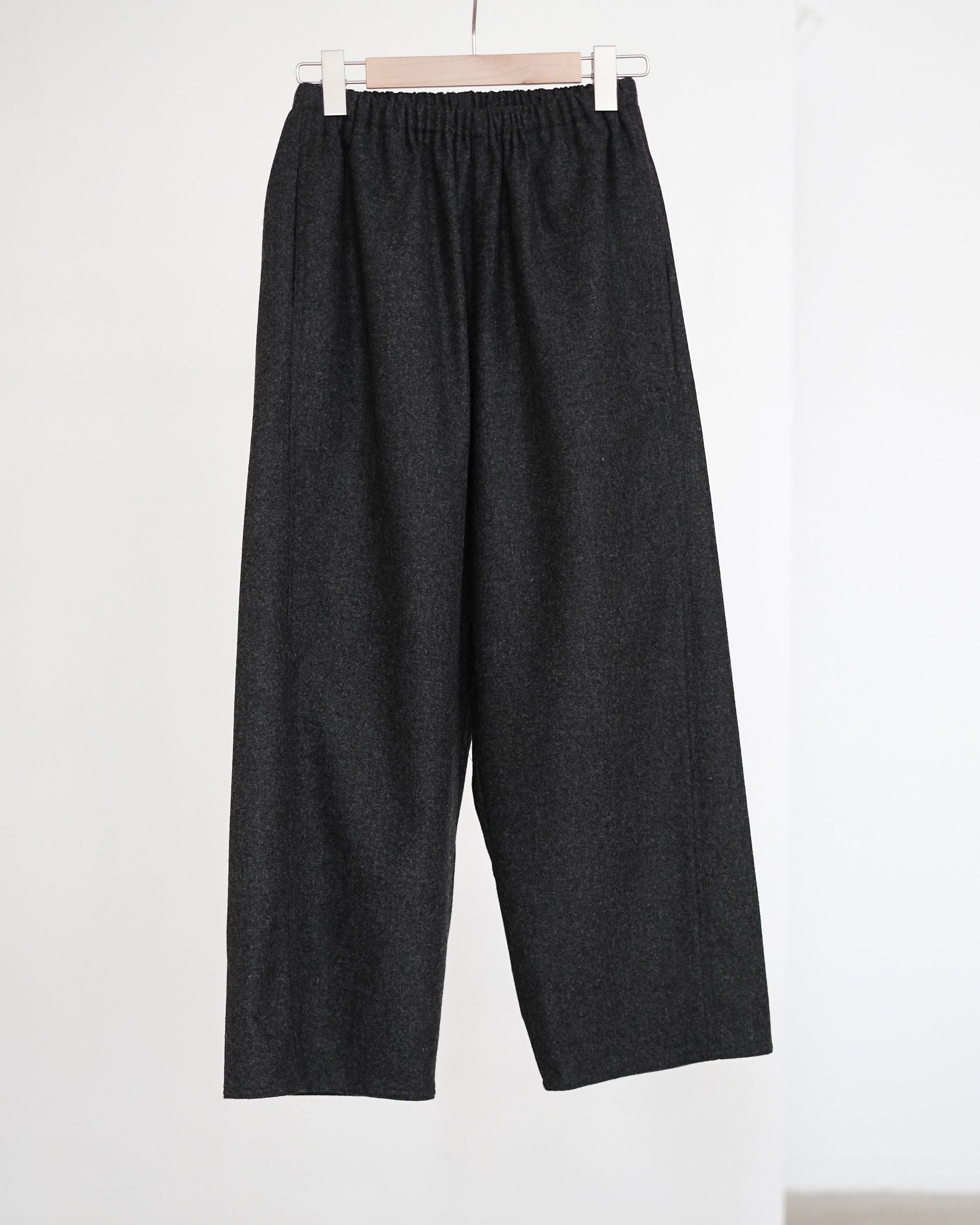 ARIEL PANTS (DARK GREY)