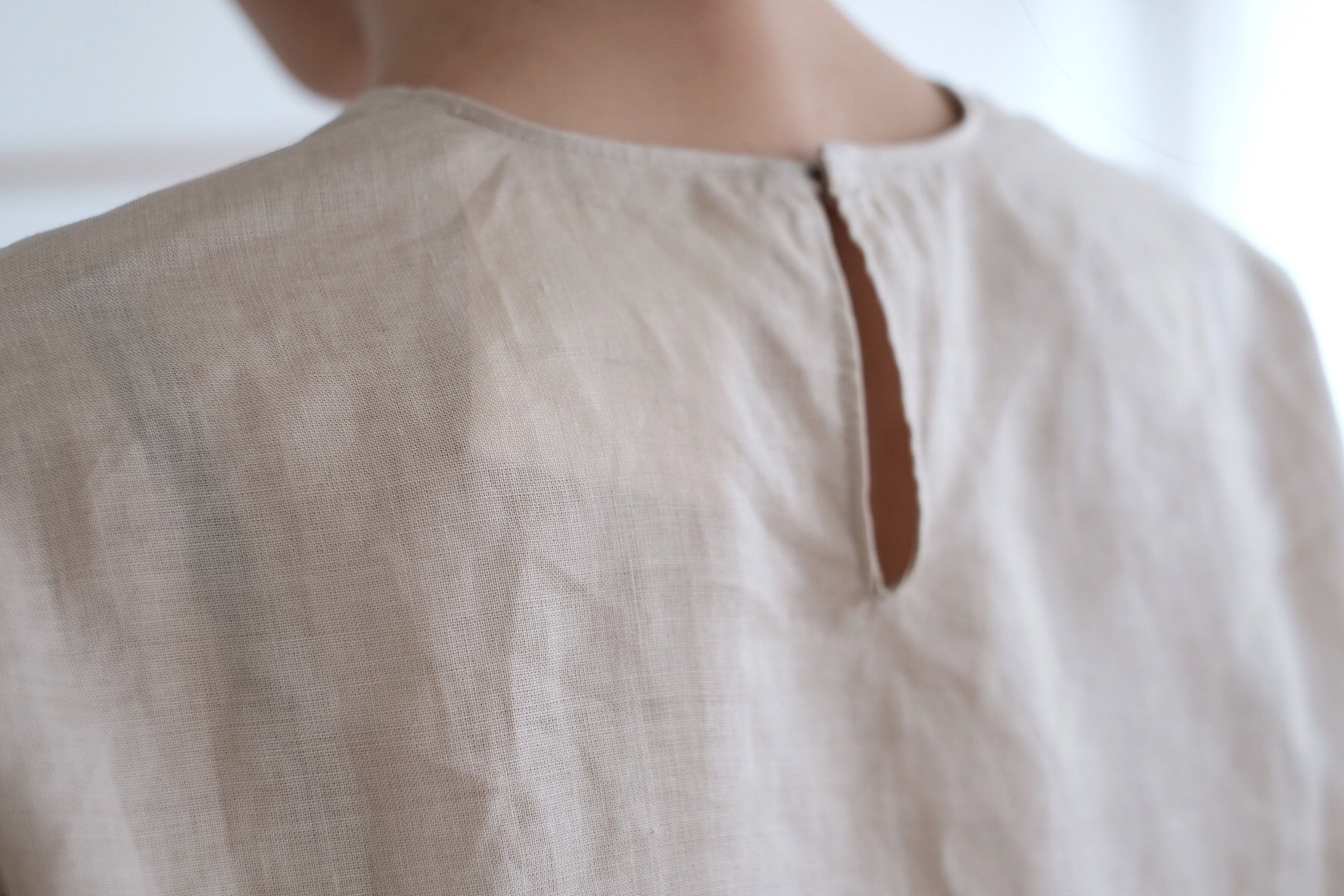 AMELIA LINEN BLOUSE (NUDE)