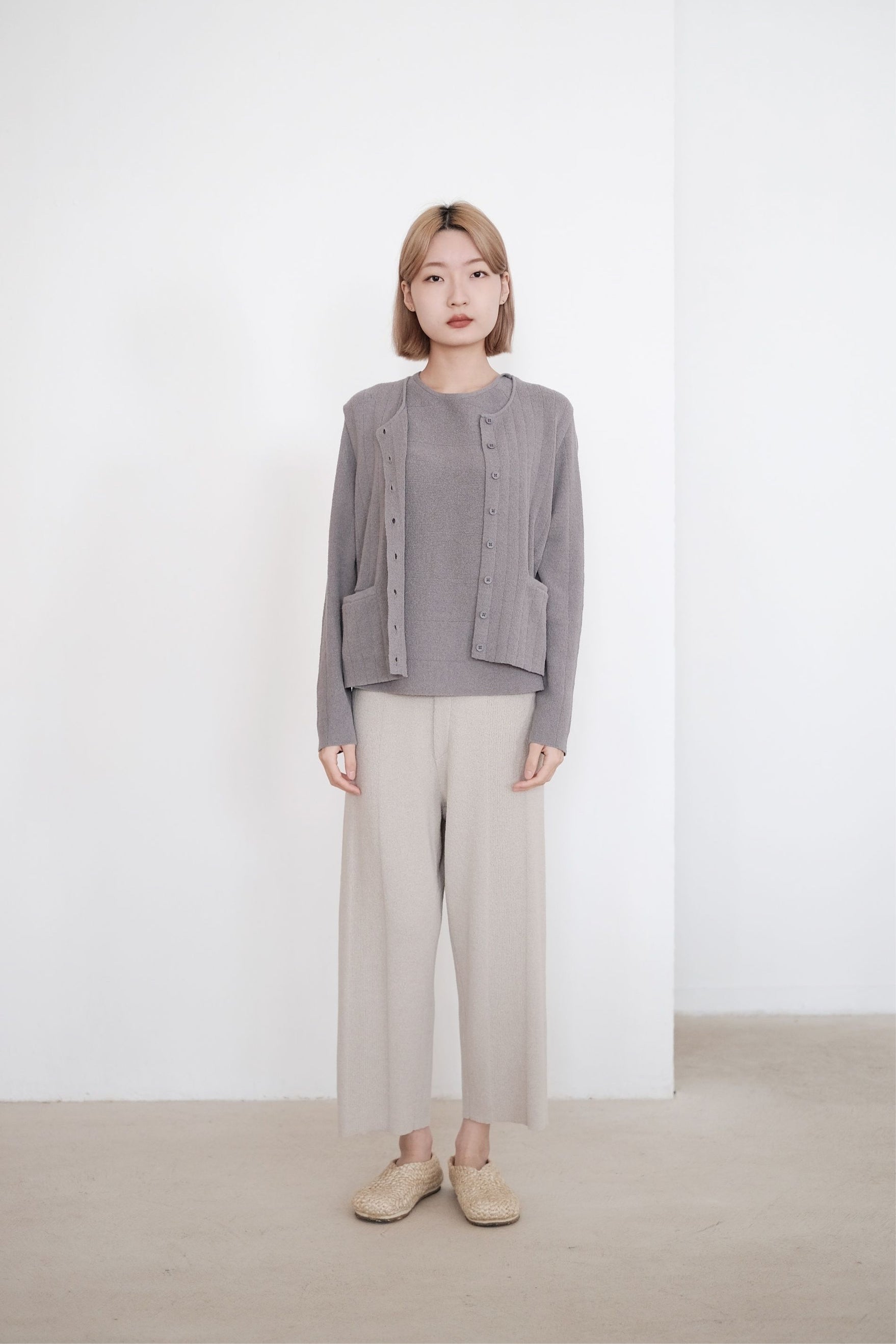 FLURINA KNIT PANTS (LIGHT GREY)